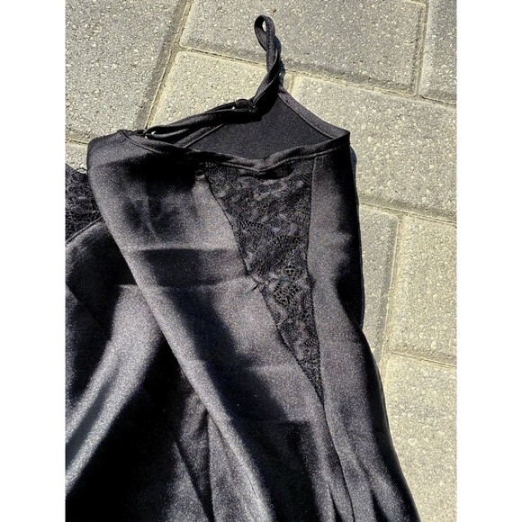 House of harlow 1960 Revolve black satin goth Sexy lace Classic cami NWT Medium - Picture 5 of 6